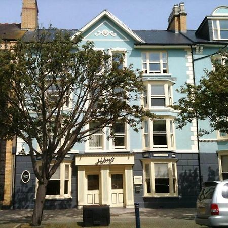 Harry'S Hotel & Restaurant Aberystwyth Extérieur photo
