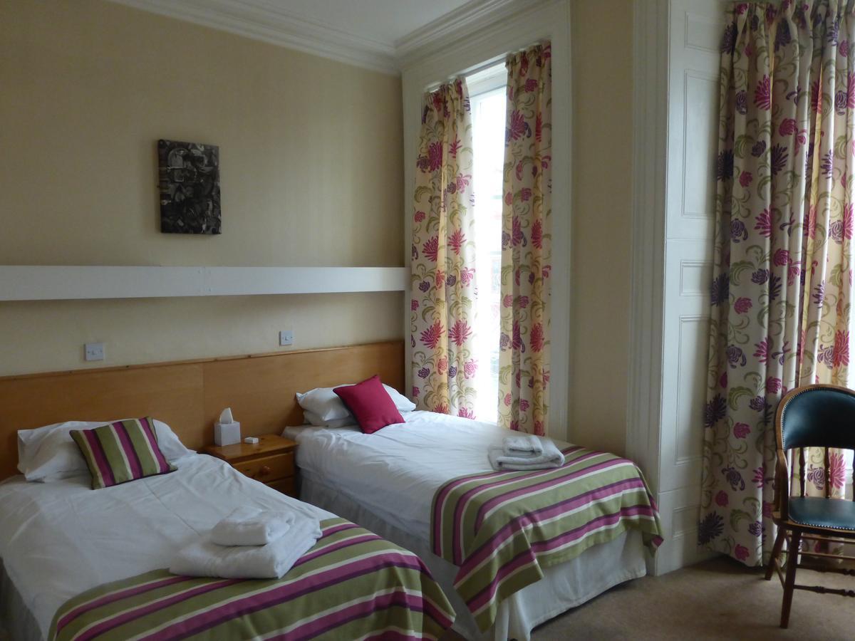 Harry'S Hotel & Restaurant Aberystwyth Extérieur photo