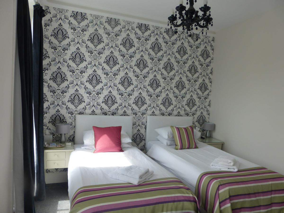 Harry'S Hotel & Restaurant Aberystwyth Extérieur photo