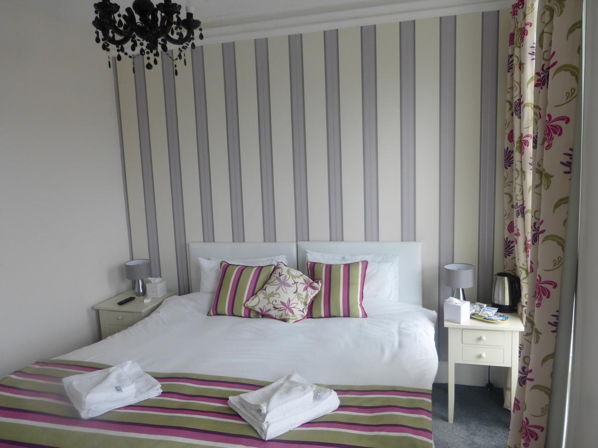 Harry'S Hotel & Restaurant Aberystwyth Extérieur photo