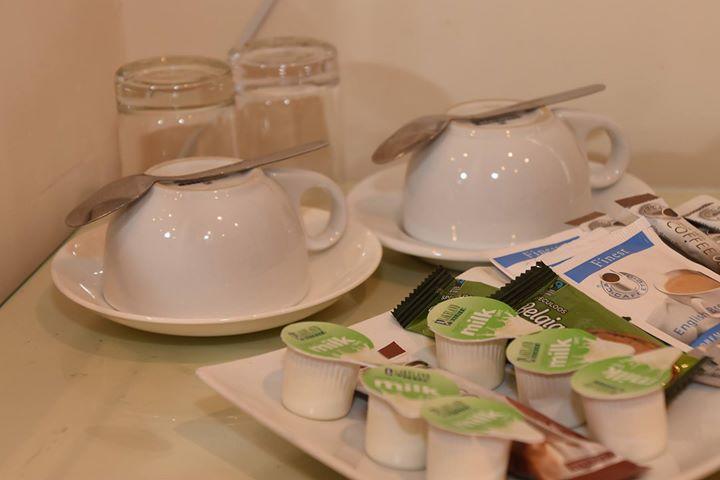 Harry'S Hotel & Restaurant Aberystwyth Extérieur photo