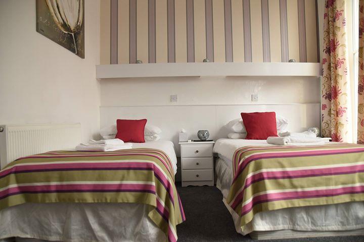 Harry'S Hotel & Restaurant Aberystwyth Extérieur photo